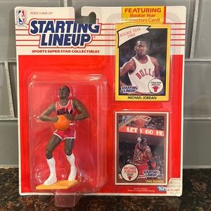 Starting Lineup collectible with trading card - Micheal Jordan 1990 edition.